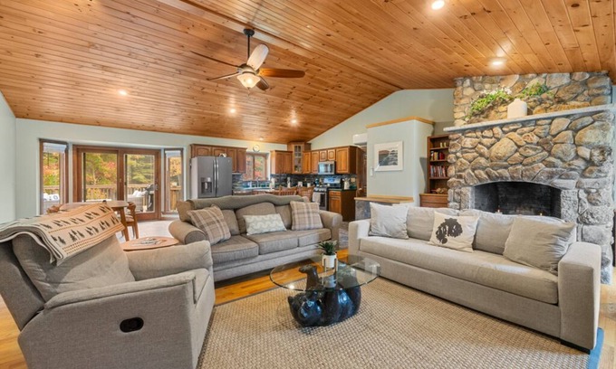 Southwest Harbor House | Secluded Oasis on Acadia's Quietside - Pets OK!