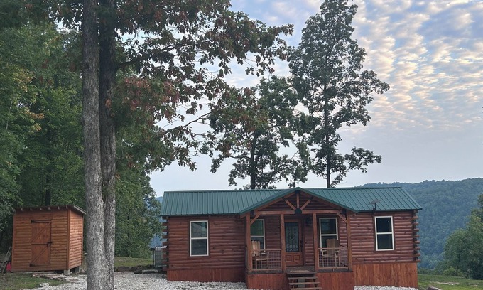 Jasper Cabin | Secluded off grid cabin located on mountain ridge looking down beautiful valley