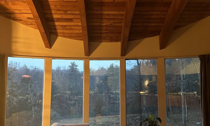 Mount Marion House | Secluded retreat 12 miN from Woodstock.THREE MONTH RENTAL JAN 15-APRIL 15