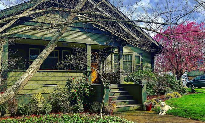 Historic Railroad District House | Second Spring Property - 3 bedroom 2 bath luxury home in the heart of Ashland