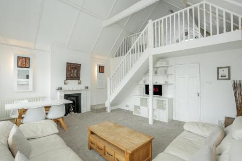 Westgate-on-Sea Apartment | Secret Seaside Retreat