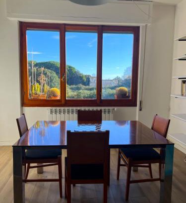 Avenza Apartment | -Secret View - Marina di Carrara