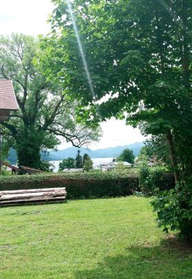 Seewalchen am Attersee House | Seeblick Zimmer