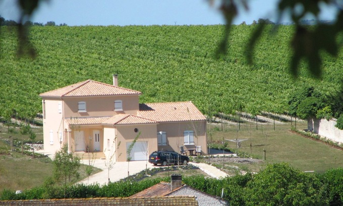 Segonzac Villa | Segonzac Villa Retreat