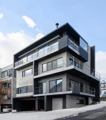 Hirafu Ski Chalet | Sekka Sekka