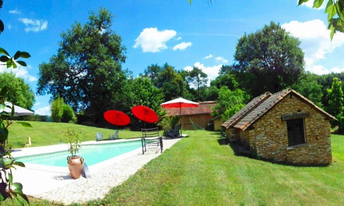 Simeyrols Cottage | Self-catering cottage - Private terrace - Shared swimming pool