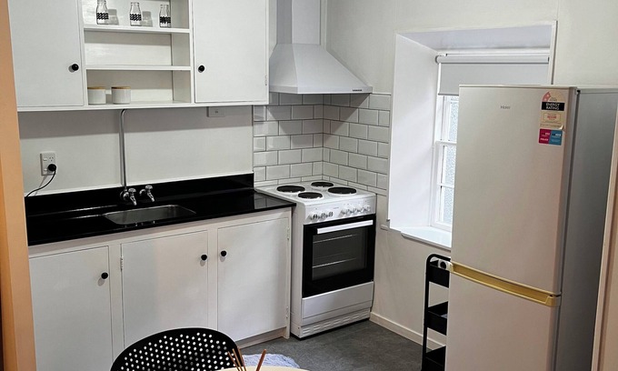 Dunedin City Centre Apartment | Self-contained city studio in central Dunedin