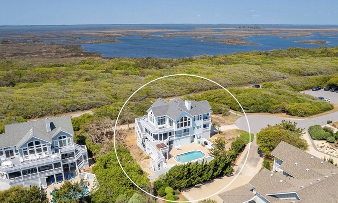Pine Island House | Semi-Oceanfront, Close to Beach, Private Pool, Poolside Bar, Theatr Rm- PI226, Sea Bright