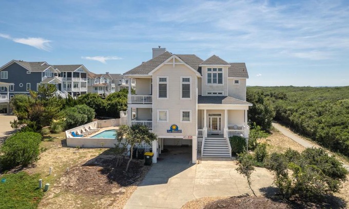 Pine Island House | Semi-Oceanfront, Close to Beach, Private Pool, Poolside Bar, Theatr Rm- PI226, Sea Bright