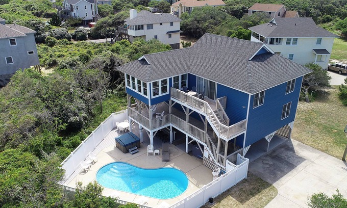 Tuckahoe House | Semi-Oceanfront, Private Pool, Poolside Bar, Hot Tub, Ocean Views! T1, Sailaway