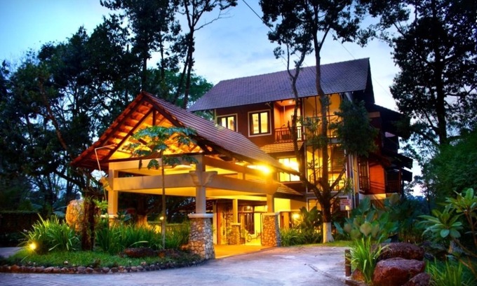 Larut Hotel | Sentosa Villa
