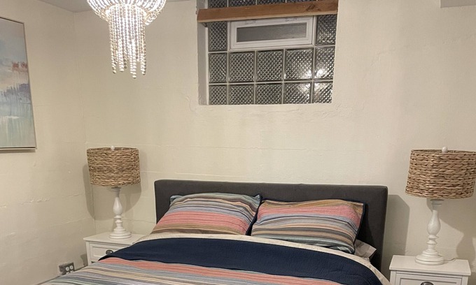 University City Apartment | Separate apartment in bottom half of house. Own entrance-Great neighborhood!