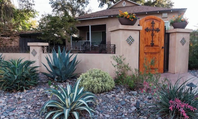 Visalia House | Seq Parks-Hot Tub Fire Pit Koi Pond Outdoor Kitch