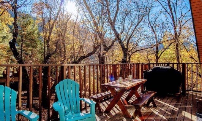 Camp Nelson House | Sequoia A Frame W/Spa, River, Hiking, Pets