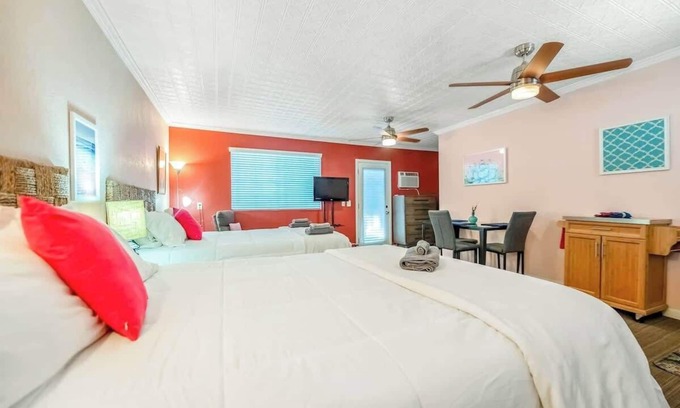Visalia Apartment | Sequoia Parks Coast Wineries Skiing All Day Trips