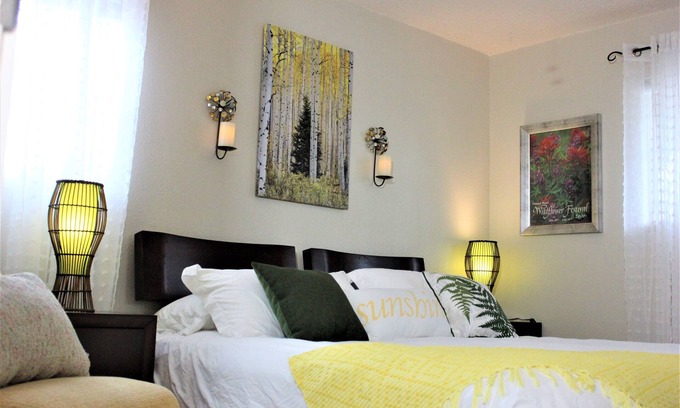 Central Colorado Springs House | Serendipity House