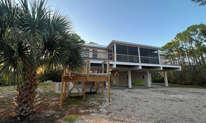 East End House | Serendipity By The Sea: Home With An Ocean View In SGI, FL