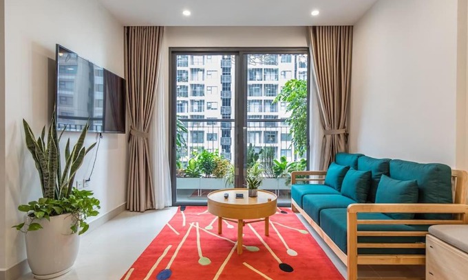 Gia Lam Apartment | Serene 3 Bed 2 Bath near Hanoi at Vinhomes Ocean Park