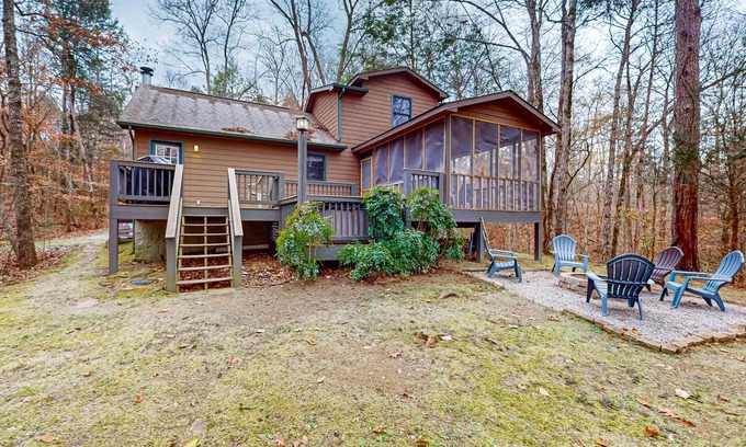 Townsend Cabin | Serene cabin w/Free Attraction Tickets, fire pit, screened porch & hot tub
