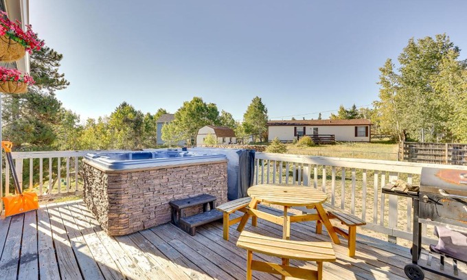 Fairplay House | Serene Fairplay Home with Hot Tub and Fireplace!