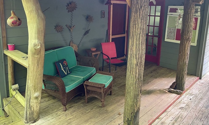 Dahlonega Cabin | Serene Hideaway Steps from National Forest