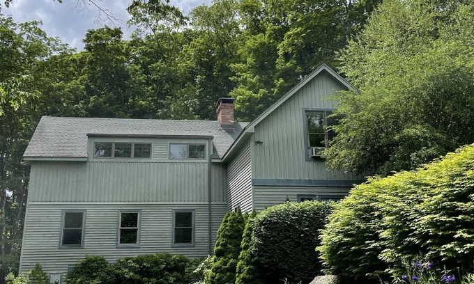 New Preston House | Serene Lake House