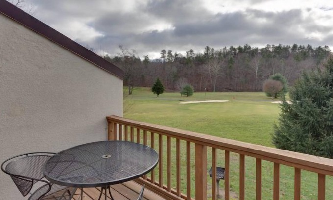 Basye Condo | Serene Mountain Getaway – Near Bryce Resort