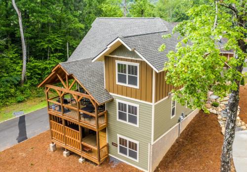 Gatlinburg Ski Chalet | Serene Oasis by Eden Crest