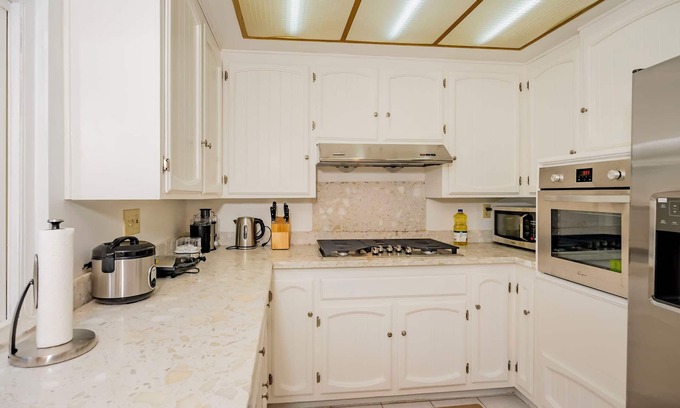 Rowland Heights House | Serene Retreat & Modern Comforts in Rowland Heights
