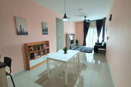 Kajang Apartment | Serene Stay Minimalist @ Southville City