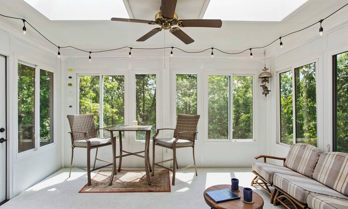 Hendersonville House | Serenity Abode of Hendersonville