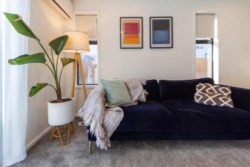 New Brighton Apartment | Serenity by the Sea: Coastal Escape1 bed 1 bath