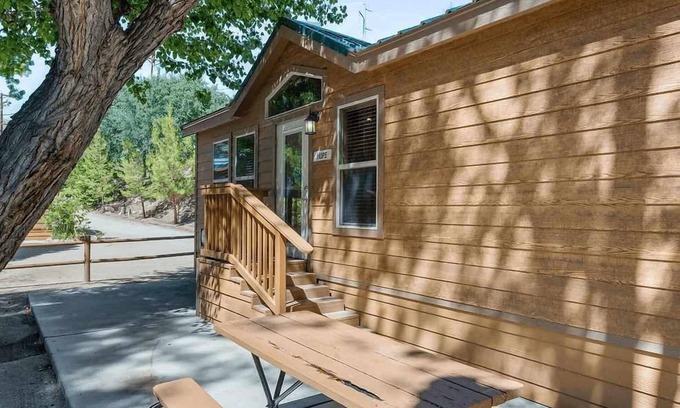Kernville Cabin | Serenity Cabin at KRS Campground (Cabin 11)