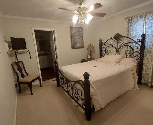 Brownsville Bed & Breakfast | serenity hill bed and breakfast