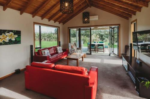 Egmont Village House | Serenity Lodge Getaway - with river views