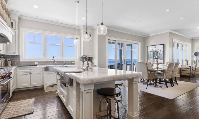 Bay Harbor House | Serenity North Lakehouse