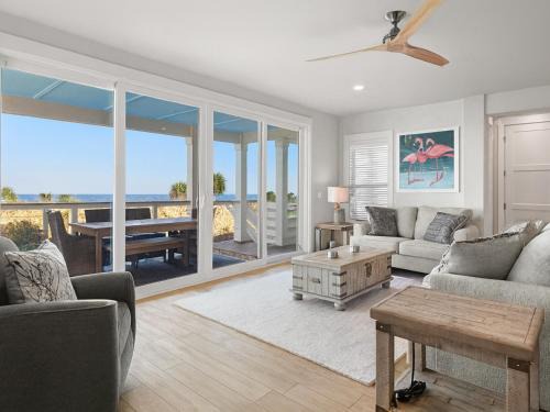 Palm Harbor House | Serenity Shores at Surfview Paradise