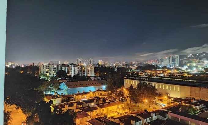 Zona 10 Apartment | Seriously: City sky, 12 minutes from the airport!