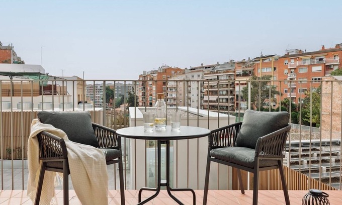 El Putget i Farro Apartment | Serralada - 4 bedrooms and terrace in Sant Gervasi