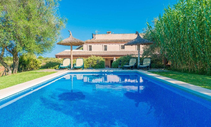 Buger Villa | SES PLANES - Ancient 16th century oil mill with a private pool and in a quiet area. Free W