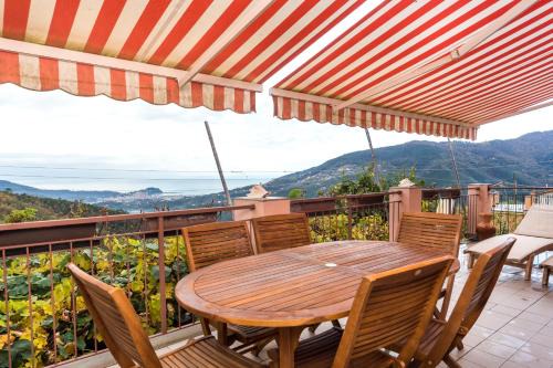 Vignolo Apartment | SESTRI Villa Vignolo with POOL