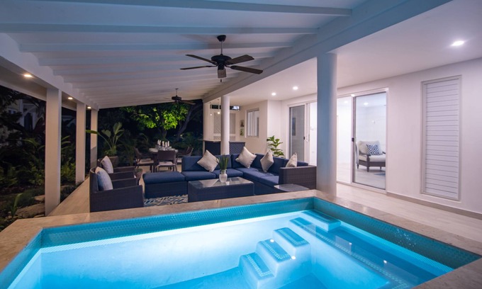 St. Ann's Bay Villa | SettleDown-3 B/R Ocean Front at Chukka Cove w/Private Plunge Pool & Chef