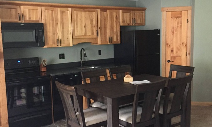 Seven Springs House | Seven Springs - 1 bedroom