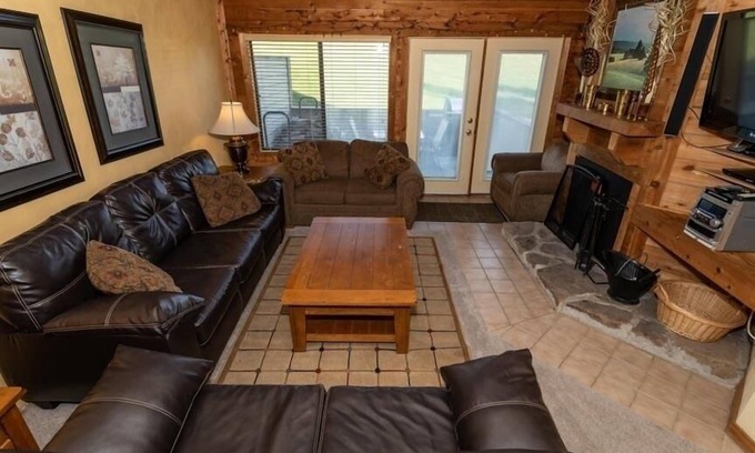 Seven Springs Condo | Seven Springs Sunridge 2 Bedroom Standard Condo, Mountain Views! by RedAwning