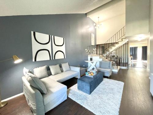 South San Francisco Apartment | SFO Airport/S San Francisco Sweet Home