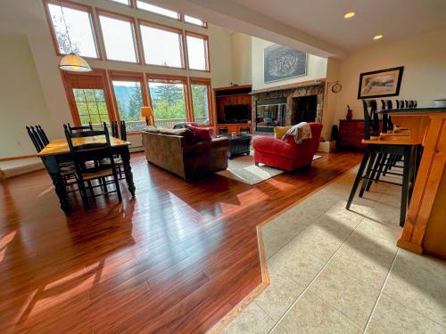 Bretton Woods House | SH1 Beautiful StoneHill Townhouse in Bretton Woods