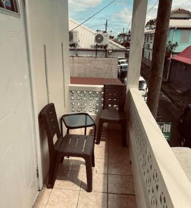 Portsmouth Apartment | Shabbehs Inn