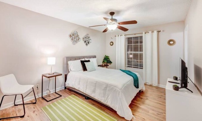 Gunter Afs House | Shared Travel Professional Housing Near Hospitals, AFB, Walking Trail & More!