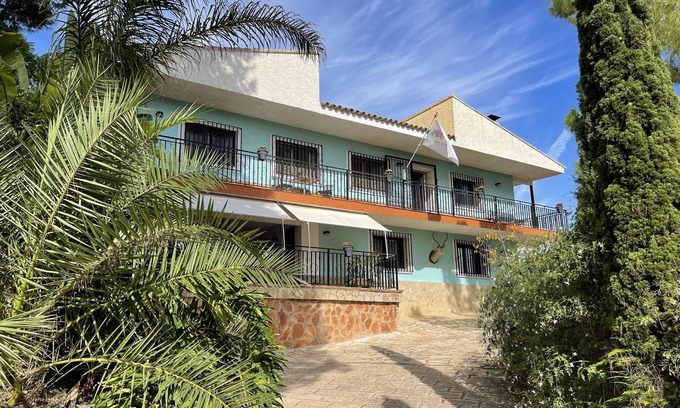 Montserrat Villa | Shared Villa with pool and spectacular views to Valencia and the Sea.