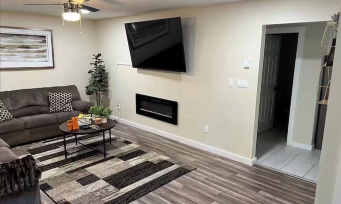 East Stroudsburg House | Shawnee & Delaware Water Gap Escape - sleeps 14, with game room, pets welcome!